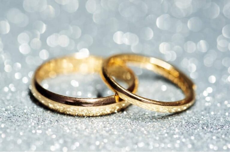 What Does 925 STE BEE Mean When Stamped On Jewelry? - BNS Fashion